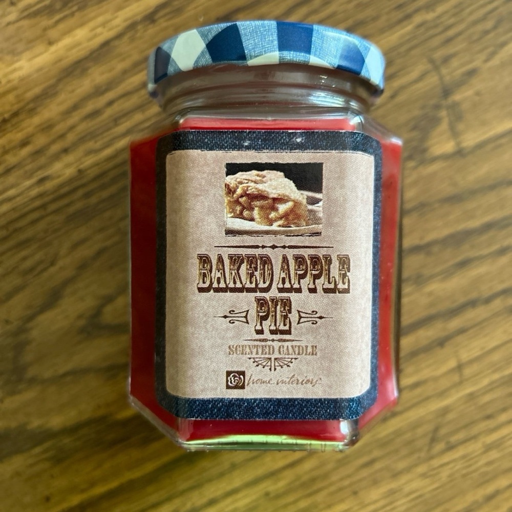 Home Interiors Vintage Baked Apple Candle